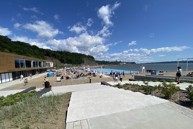 Station de la Plage (casse-croûte), Québec