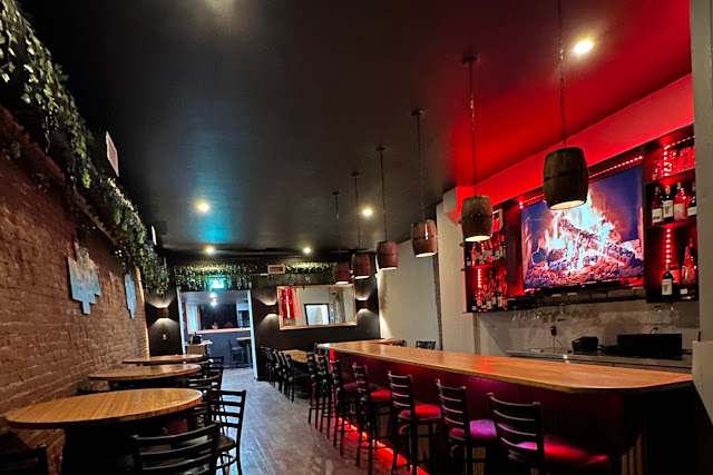 Resto La Paella, Montréal