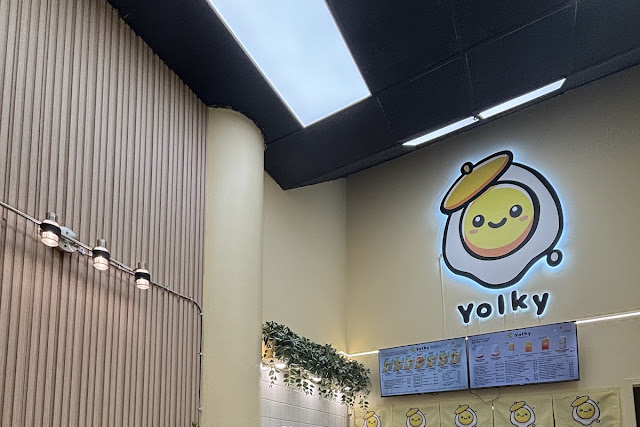 Yolky, Montréal